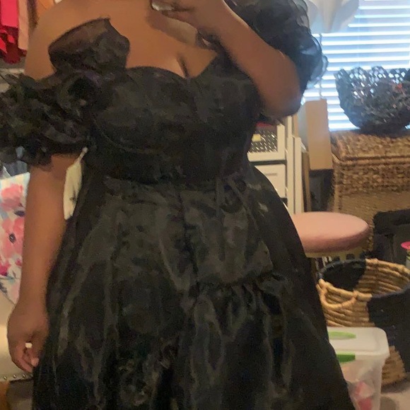 Formal/Prom Dress - Picture 1 of 2